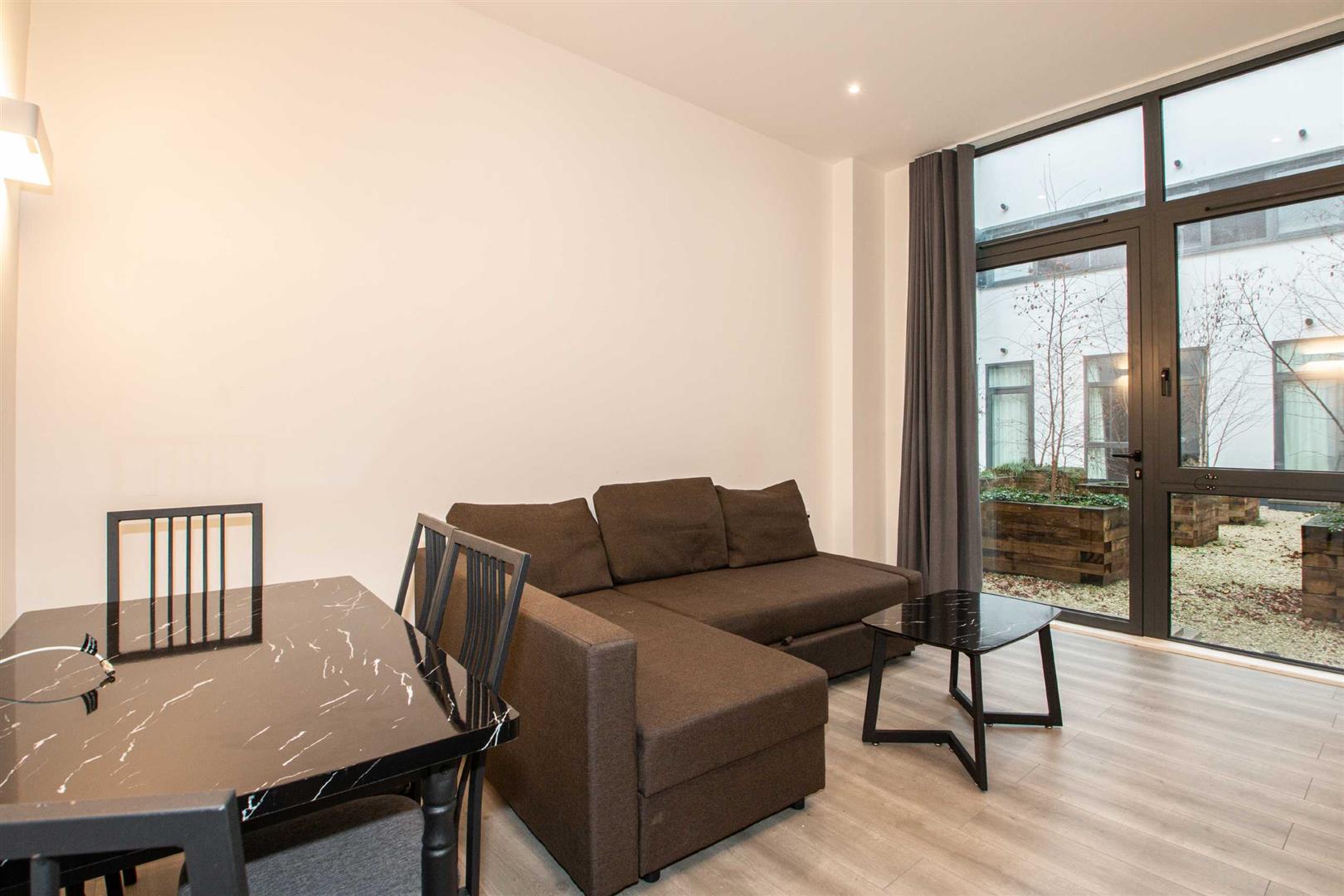 1 bed property in Capital Drive, Milton Keynes